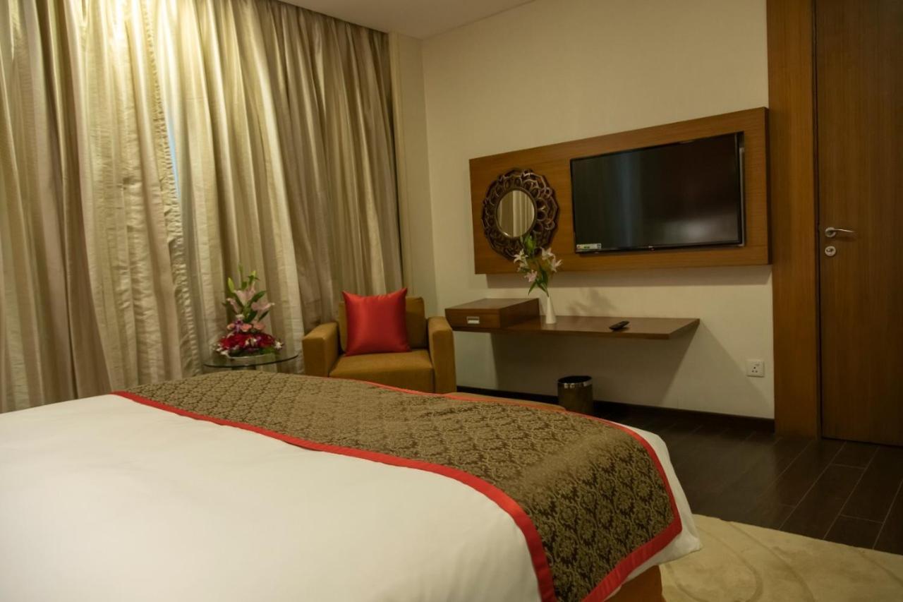 Ramada Plaza By Wyndham Pune Hinjewadi Dapuri Luaran gambar